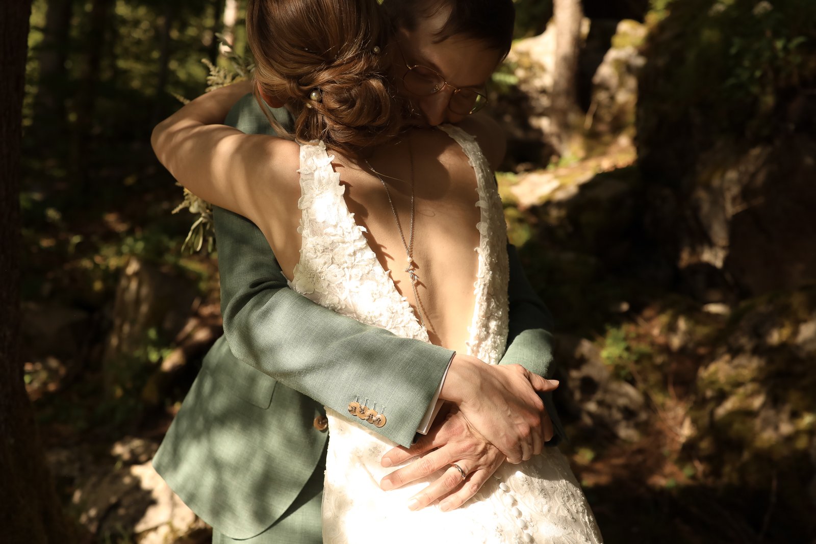 Création de souvenirs par Laura et Gautier - reportage de mariage, wedding elopement, after day, storytelling, photojournalisme, photographies de mariage, séance photo after day
