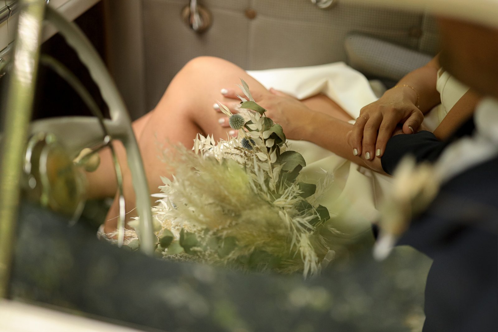 Création de souvenirs par Anais et Armand - reportage de mariage, wedding elopement, after day, storytelling, photojournalisme, photographies de mariage, séance photo after day