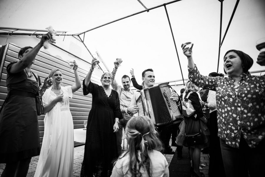 Création de souvenirs par Anne Leichtnam - reportage de mariage, wedding elopement, after day, storytelling, photojournalisme, photographies de mariage, séance photo after day